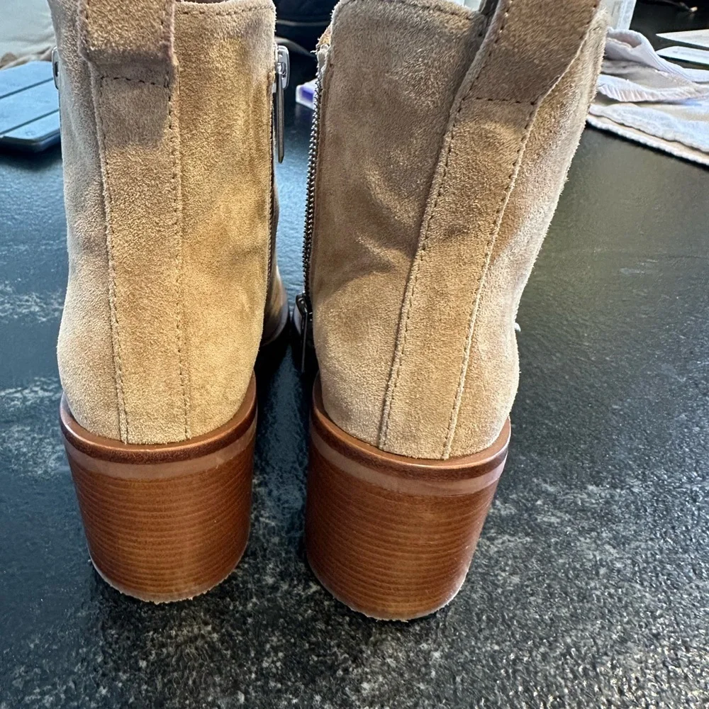 Phillip Lim Women Alexa 70mm of lift, tan pebbled leather booties, size 37 1/2 - Picture 3 of 9